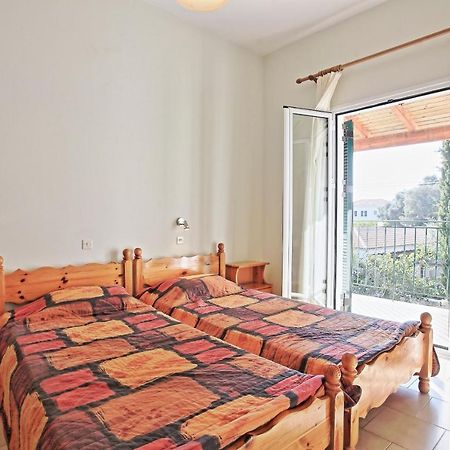 Zoulis Eleni Apartment Калами Екстериор снимка